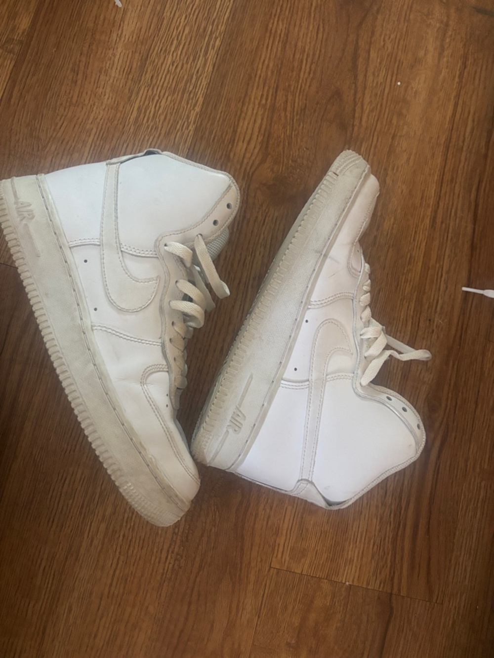 White Kids High-Top Sneakers - Comfortable Everyday Style